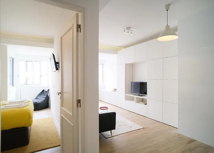 The Plaza Flat * Lisbon